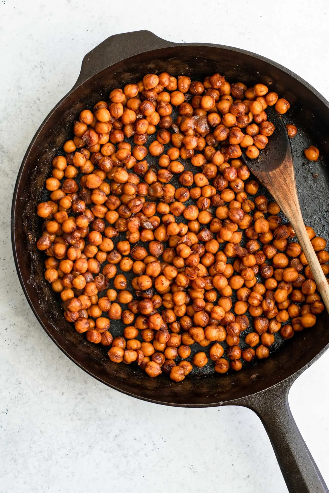 smoky chickpeas in cast iron skillet