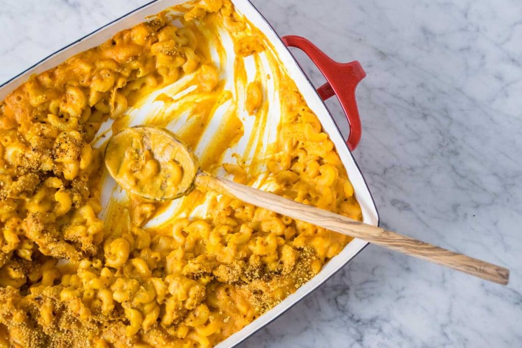 roasted garlic sweet potato mac and cheese