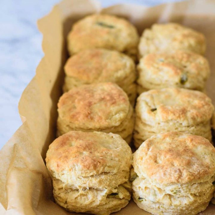 vegan jalapeño cheese biscuits