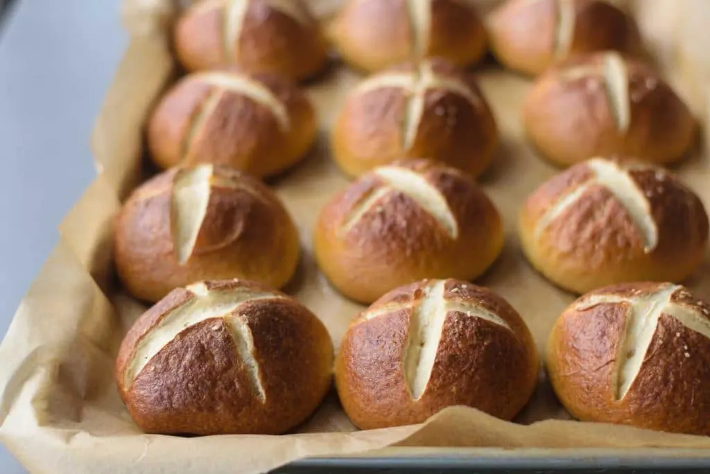 vegan homemade pretzel buns