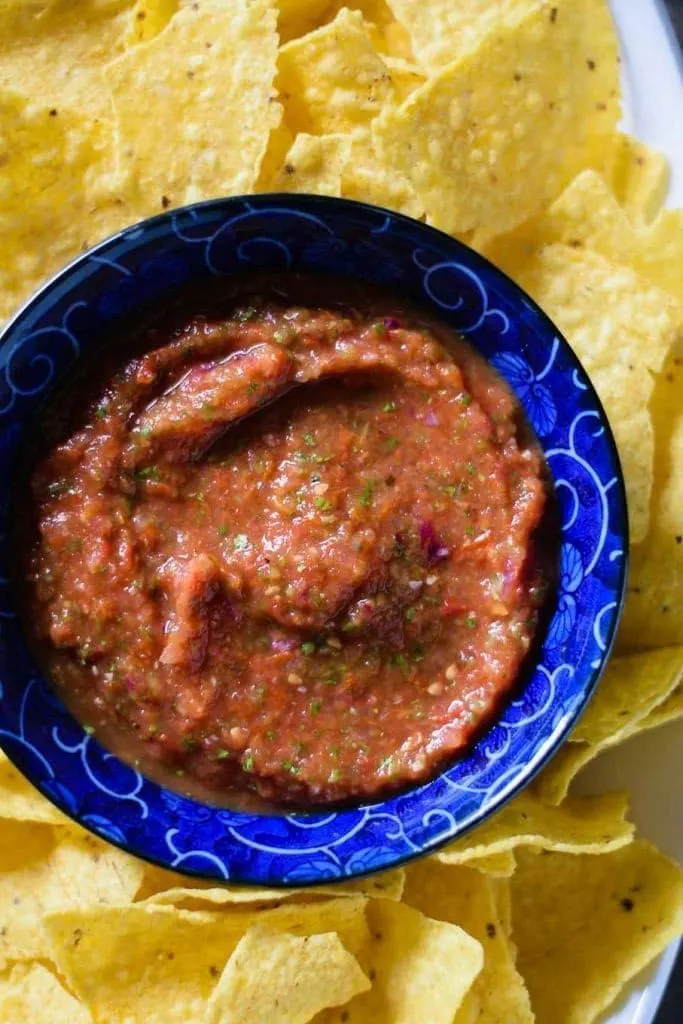 close up of spicy roasted tomato salsa