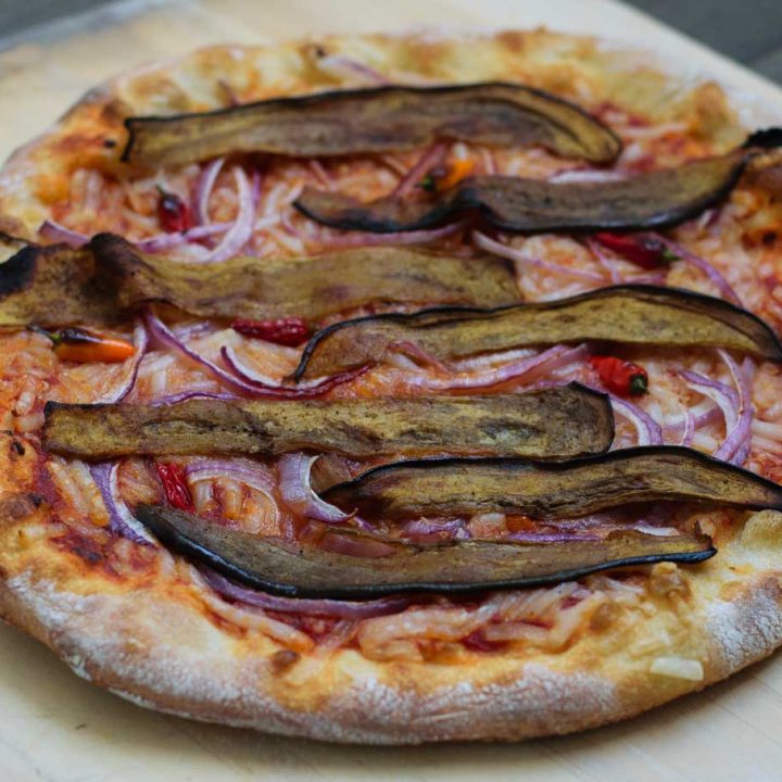 vegan curried eggplant pizza