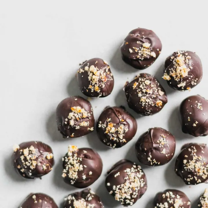 vegan chocolate hazelnut truffles