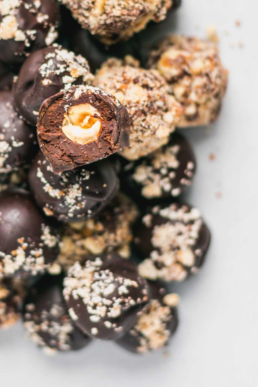 vegan chocolate hazelnut truffles