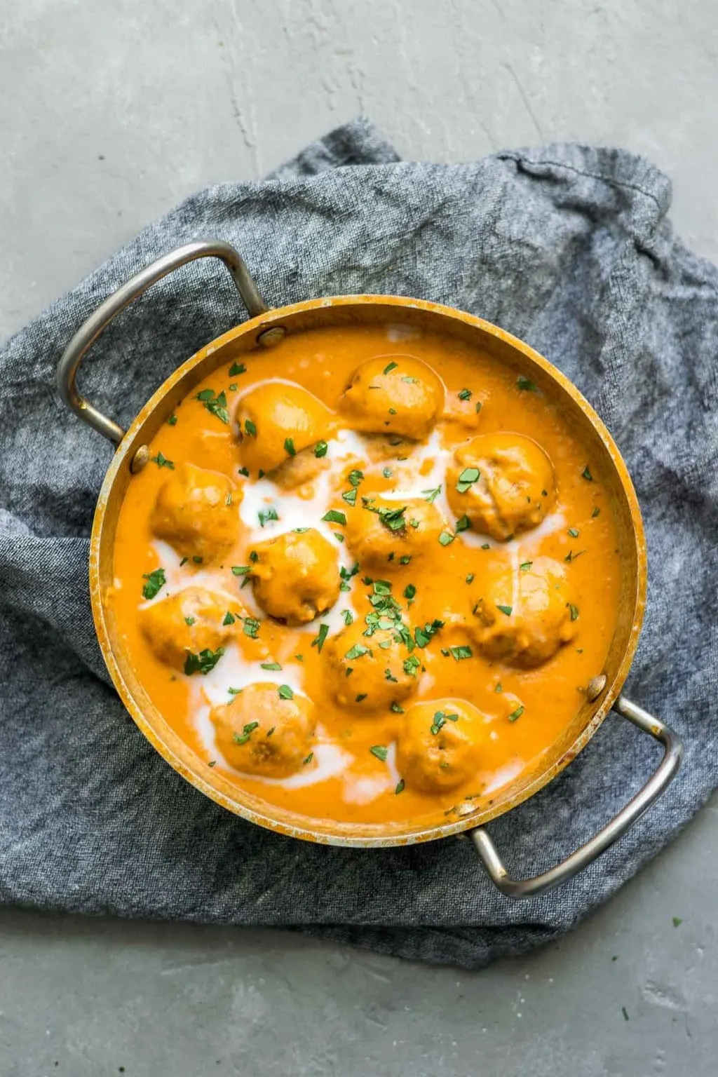 overhead of vegan malai kofta