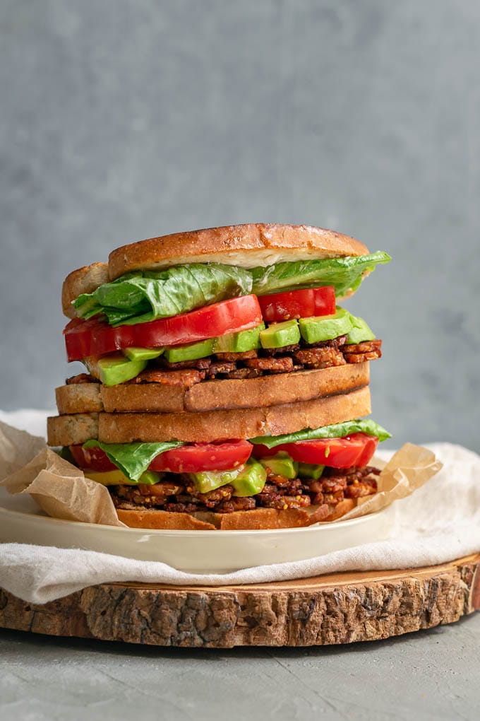 Tempeh Sandwich with Chipotle Hummus - That Vegan Babe