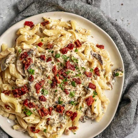 Creamy Mushroom Penne - Vegan Reset