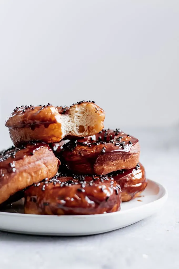 Classic Glazed Vegan Donuts