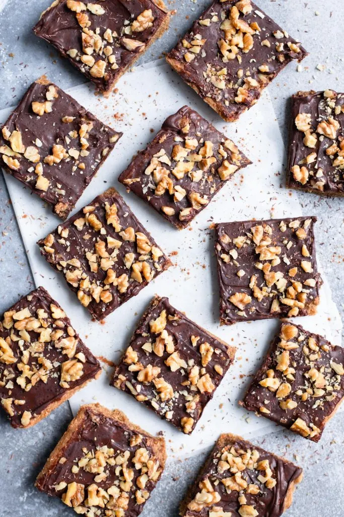 cinnamon mocha bars on a piece of white parchment paper