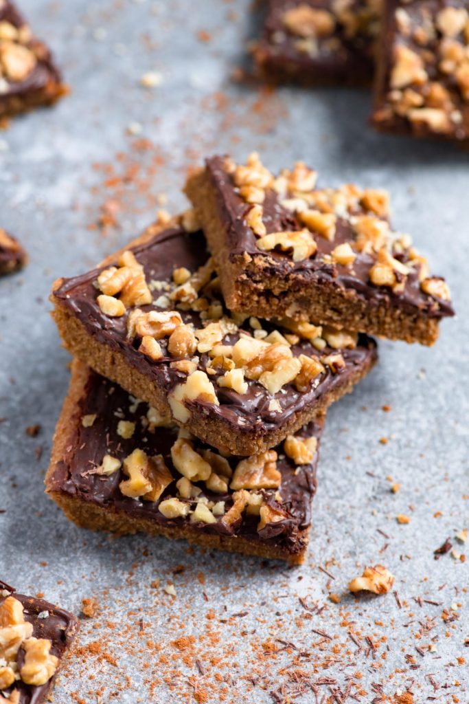 vegan cinnamon mocha bars