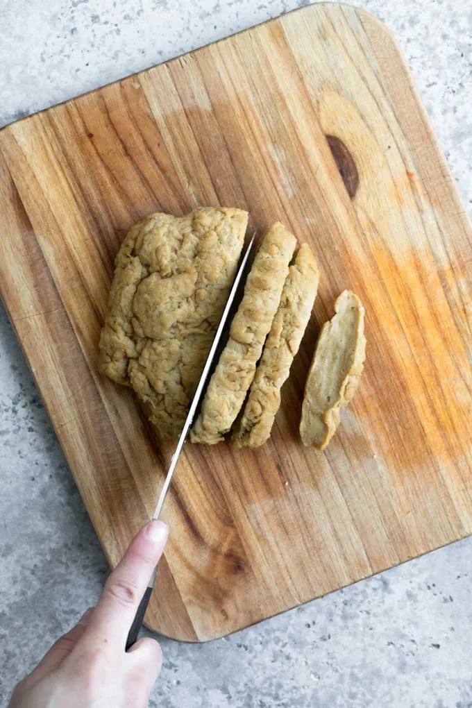 slicing seitan dough