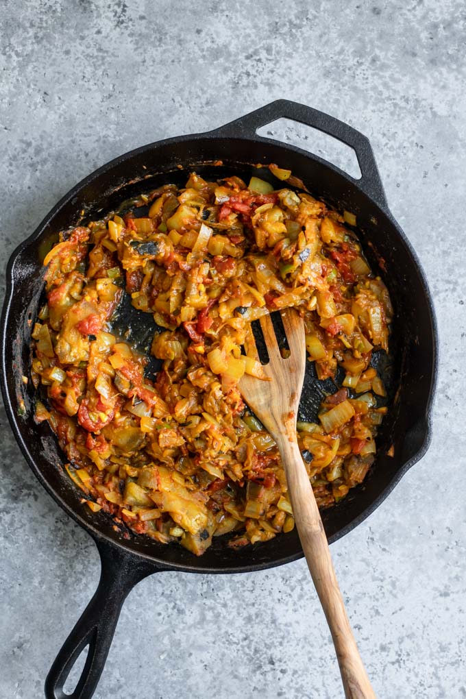 baingan bharta cooked in skillet