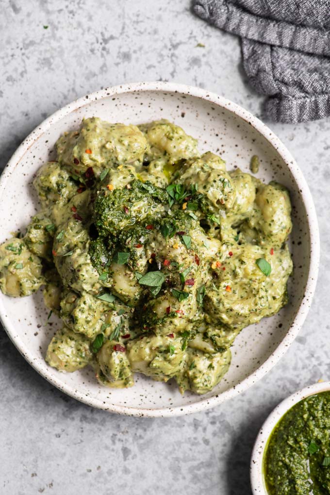 pesto cream gnocchi in bowl