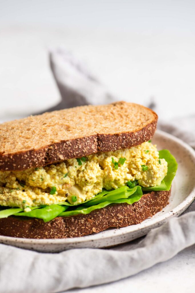 curried tofu salad sandwich