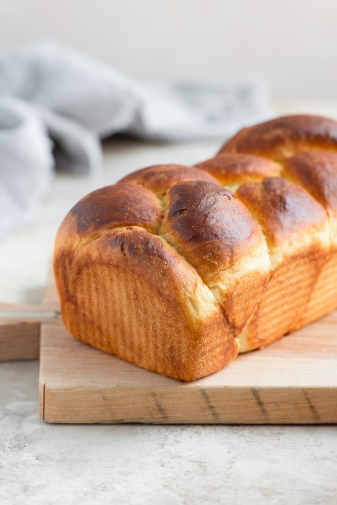 braided vegan brioche loaf